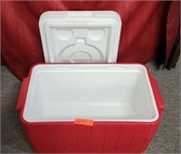 Coleman cooler with lid
