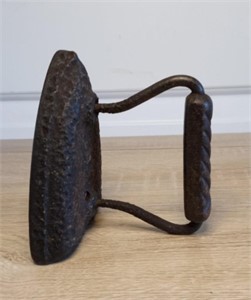Vintage Cast Iron Flat Iron