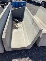 8’ Concrete Bunk with End