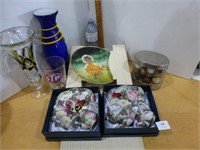 2 Mini Tea Pots / Collector Plate / 2 Vases