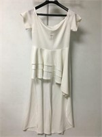 WOMENS DRESS APPROX SIZE LARGE