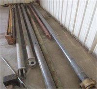10 long cylinders, see both pictures