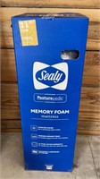 New Sealy twin mattress 11’’ firm/thick