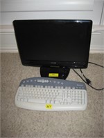 18" Toshiba TV Receiver & Microsoft Keyboard