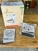 Saeco Aroma Espresso machine & extras