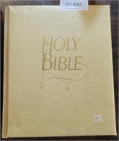 VTG. 1962 HOLY BIBLE