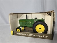 John Deere 3010 Toy