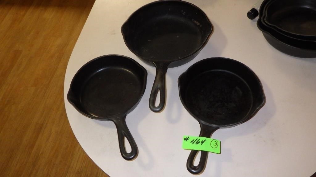 3 VINTAGE WAGNER WARE SKILLETS  (3, 3D & 5)