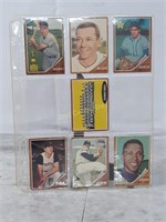 Binder Pages With (30) 1962 Topps Baseball Cards