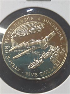 Republic of Liberia 2000 $5 coin attack on Pearl