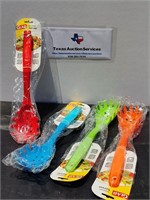 BUCK DEAL 4 GLAD Spaghetti Servers Assorted Colors