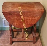 Drop Leaf Table