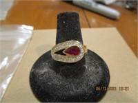 14k g.e. Ring w/Ruby Stone-untested-5.2g