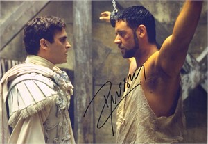 Autograph Gladiator Photo