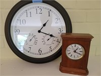 VERSAILLES BATTERY OPERATED CLOCK AND BATTER