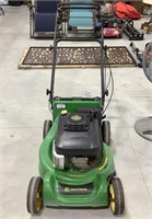 John Deere 21in gas push lawnmower