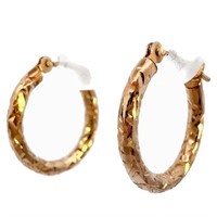 Diamond Cut Huggie Hoops 14k Yellow Gold