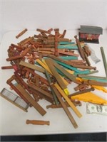 Lot of Vintage Lincoln Logs & Tin Toy Building