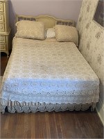 HAND CROCHETED FULL SIZE BED COVERLET, MATCHING