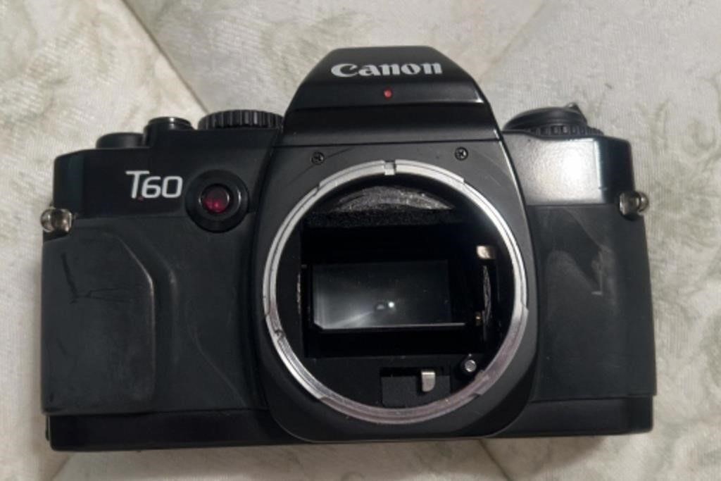 T60 Canon Camera & Carrying Case