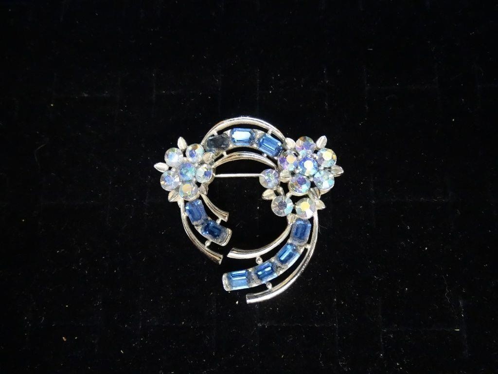 Vtg Floral Blue Crystal Rhinestone Signed Brooch