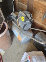 Air Compressor, Runs Works