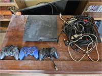 Playstation 3 Console & 3 Controllers