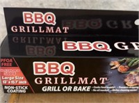 C13) NEW NON STICK BBQ GRILL MAT