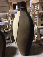 Small Bottle Pointed Vase