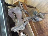 antique military saddle 12" seat