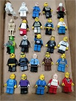 25 Lego figures