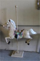 LARGE CAROUSEL HORSE (PLASTIC)