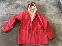 JORDACHE RAINCOAT