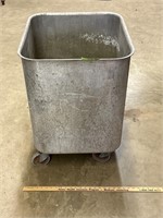 Aluminum rolling Large Bucket 22”x20”X28”