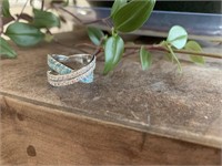 Beautiful Clear & Blue Crystals 925 Silver Ring