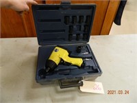 Cummins Air Impact Wrench with sockets & case