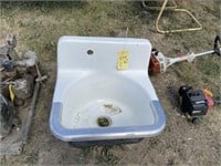 Cast iron sink