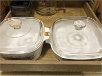 2 CORNING WARE CASSEROLE DISHES WITH LIDS