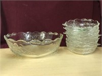 Glass Bowl with 6 smaller bowls