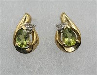 10k Yellow Gold Peridot Diamond Earrings 2.1g Tw