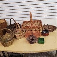 Lot of 9 Baskets