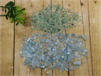 AQUAMARINE AND AVENTURINE GEMSTONES ROCK STONE LAP