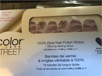 Colorstreet 
New in package
Nail Polish strips