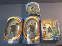 (4) Action Figures NIB Lord Of the Rings & DC