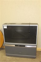 50" Toshiba projection TV