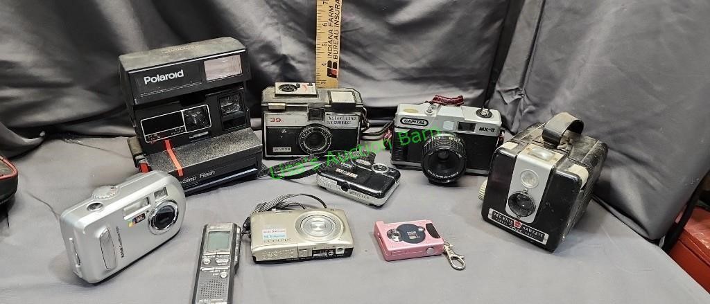Various  cameras  vintage  to digital