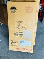 Pomerantz Rolling reader desk in box