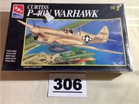 AMT ERTL CURTISS P-40N WAR HAWK NIB