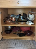 Cabinet Lot