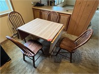 Kitchen Table & Chairs